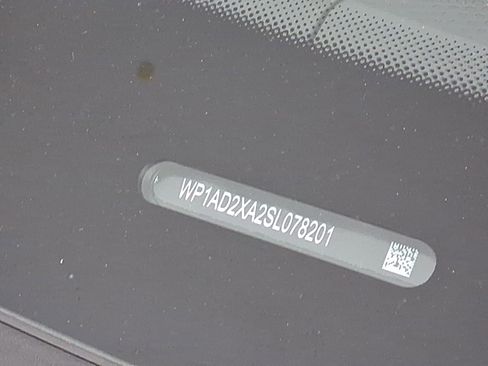 New 2025 Porsche Macan Electric image 19