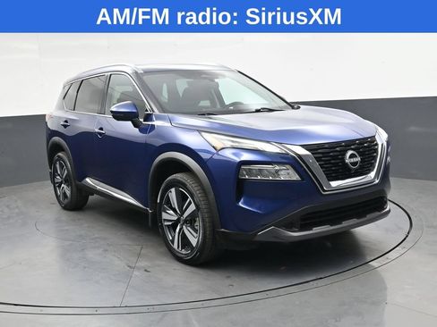 Used 2023 Nissan Rogue SL FWD image 2