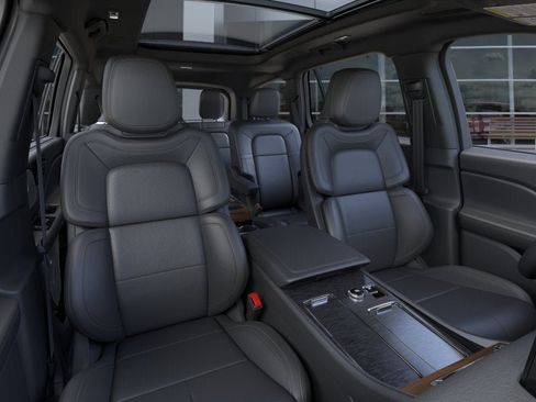 New 2026 Lincoln Aviator Reserve AWD/4WD image 10