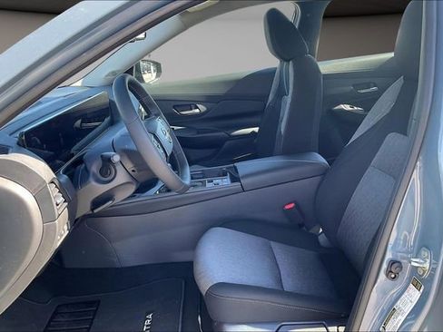 New 2026 Nissan Sentra SV w/ SV Convenience Package image 7