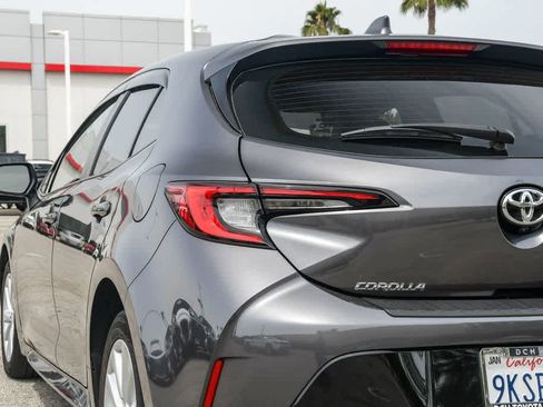 Used 2024 Toyota Corolla SE image 6