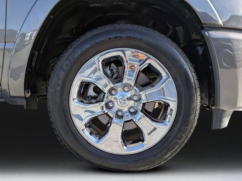 Used 2025 RAM 1500 Big Horn AWD/4WD image 10