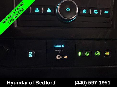Used 2023 Chevrolet Express 2500 w/ Driver Convenience Package RWD image 17