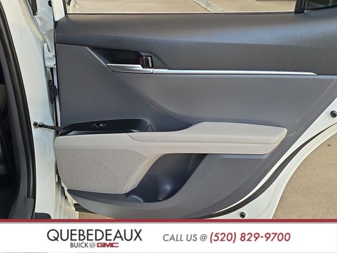Used 2020 Toyota Camry LE FWD image 20