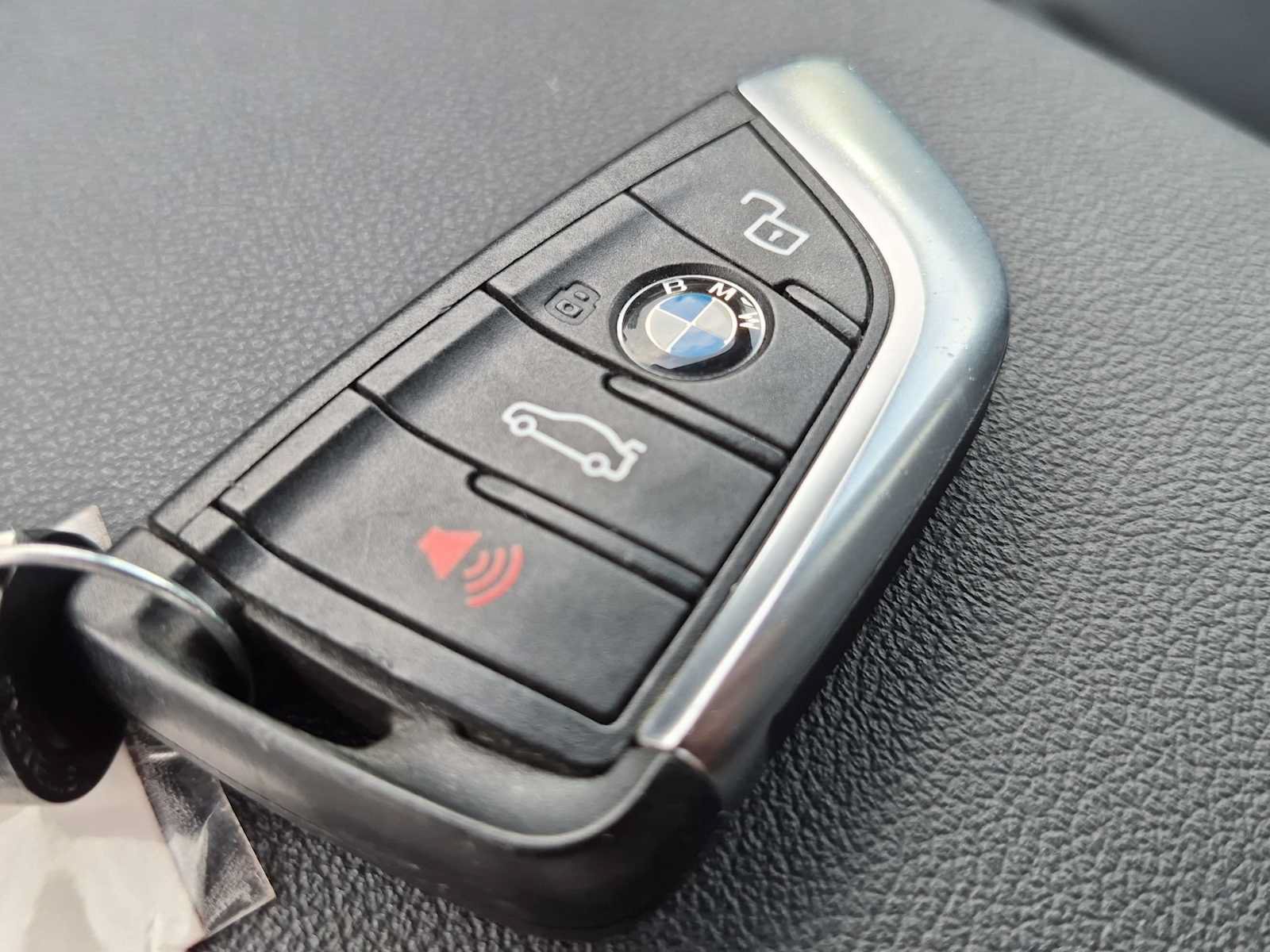 Used 2020 BMW X3 xDrive30i w/ Premium Package AWD/4WD image 38