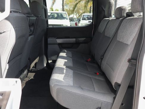 Used 2021 Ford F150 XLT image 41