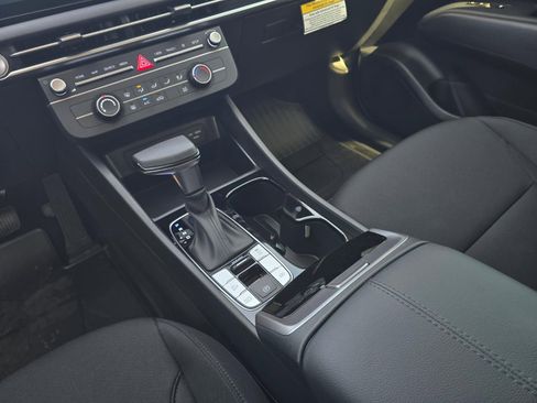 New 2026 Hyundai Tucson SE FWD image 16