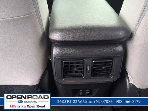 Used 2020 Toyota RAV4 XLE w/ Convenience Package image 11