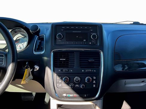 Used 2014 Dodge Grand Caravan SE w/ Quick Order Package 29E SE image 6