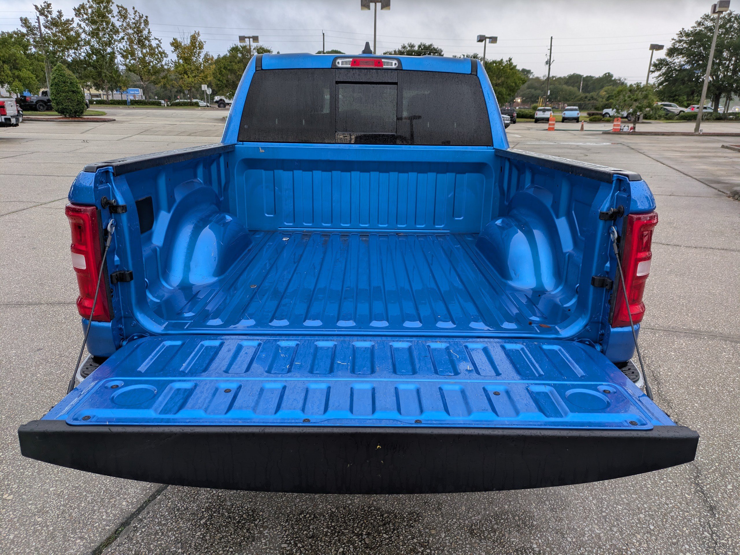 Used 2025 RAM 1500 Big Horn AWD/4WD image 13