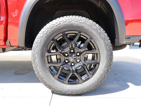 New 2026 Chevrolet Colorado Trail Boss AWD/4WD image 38