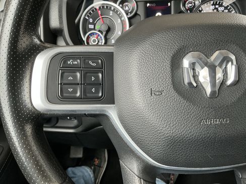 Used 2022 RAM 2500 Big Horn image 12