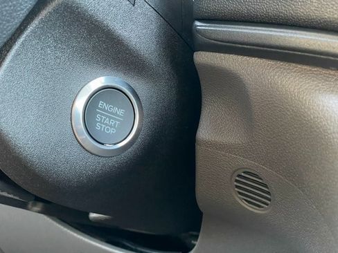 New 2026 Ford Transit 250 148 Medium Roof w/ Load Area Protection Package image 20