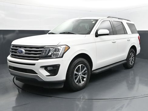 Used 2021 Ford Expedition XLT RWD image 1
