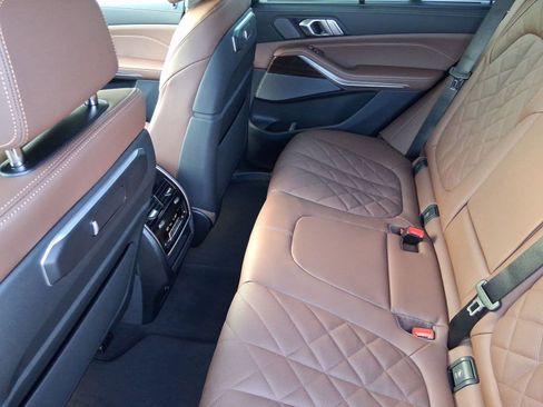 Used 2026 BMW X5 xDrive40i w/ Climate Comfort Package AWD/4WD image 29