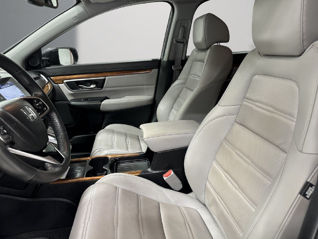 Used 2022 Honda CR-V Touring image 14