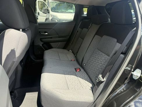Used 2026 Nissan Kicks SV w/ Charging Package FWD image 7
