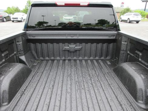 New 2026 Chevrolet Silverado 1500 RST w/ Z71 Off-Road Package AWD/4WD image 13