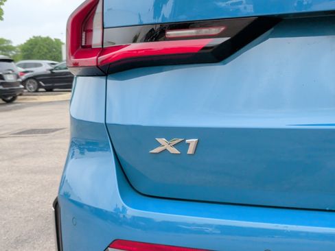 Used 2025 BMW X1 xDrive28i image 11