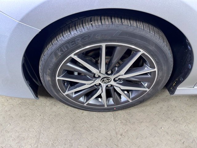 Used 2021 Toyota Camry XLE FWD image 31