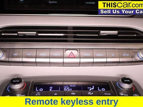 Used 2022 Hyundai Palisade SEL w/ Premium Package FWD image 18