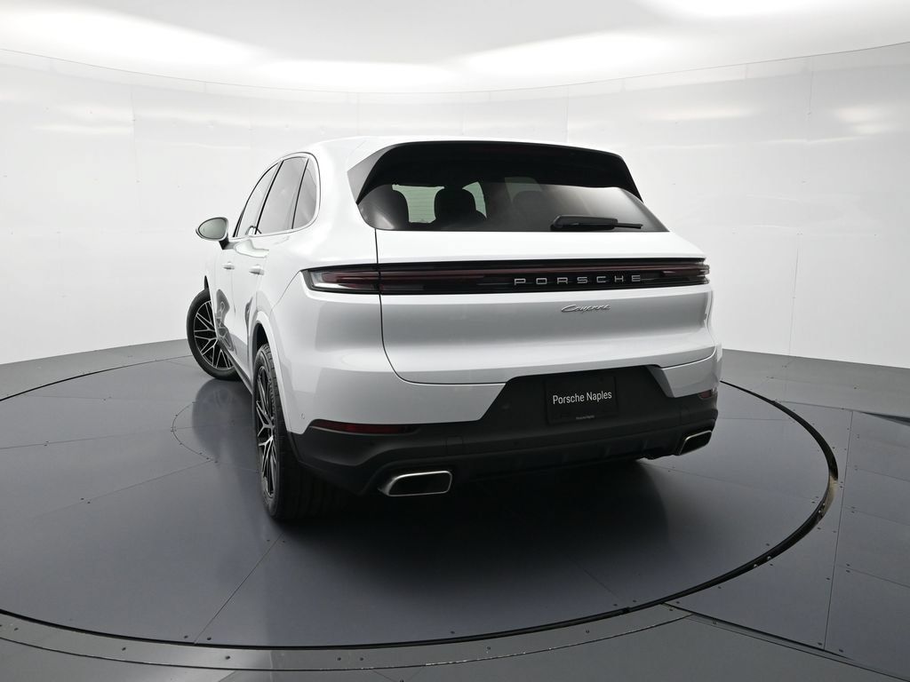 Certified 2026 Porsche Cayenne AWD/4WD image 27
