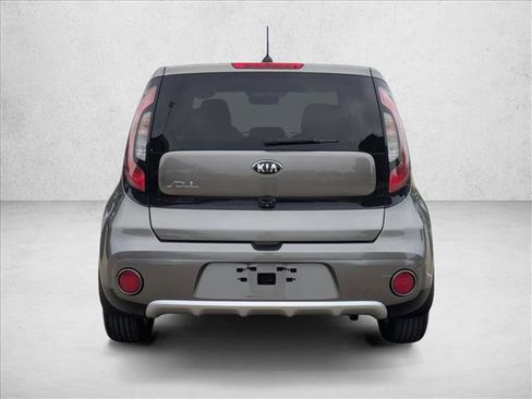 Used 2018 Kia Soul + w/ Audio Package image 7