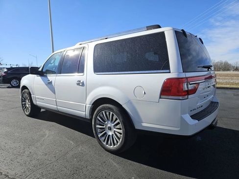 Used 2017 Lincoln Navigator L Reserve image 2