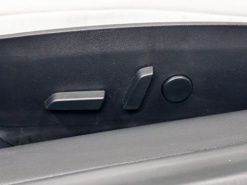 Used 2018 Tesla Model 3 Long Range AWD/4WD image 7