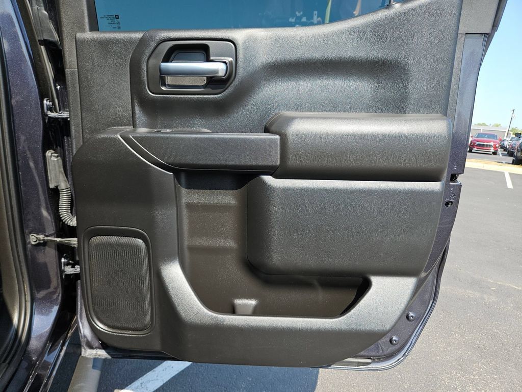 Certified 2022 Chevrolet Silverado 1500 Custom RWD image 25