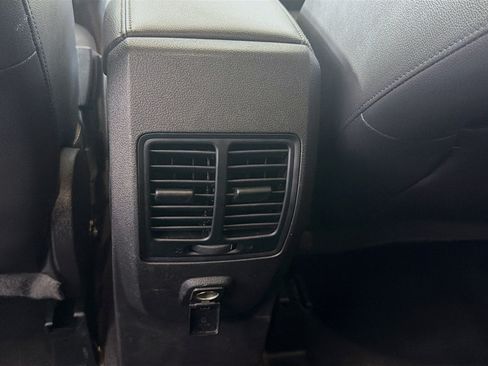Used 2018 Ford Escape SEL w/ Ford Safe & Smart Package AWD/4WD image 26