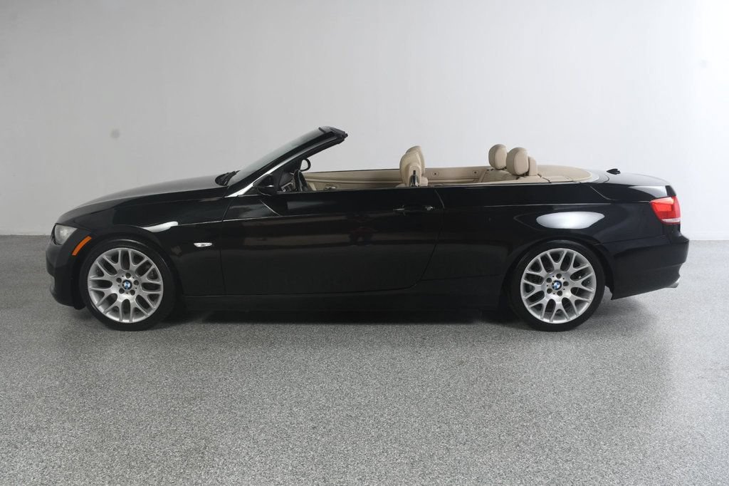 Used 2008 BMW 328i Convertible RWD image 6