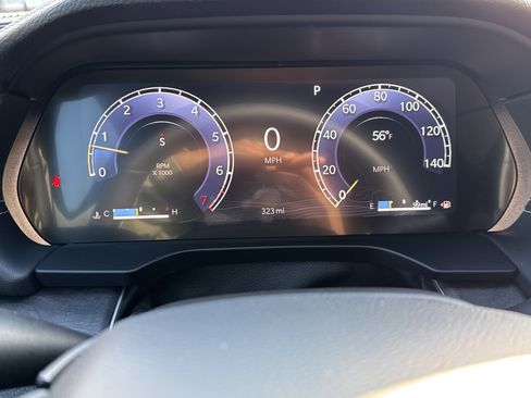 New 2025 Jeep Grand Cherokee Limited w/ Black Appearance Package image 33