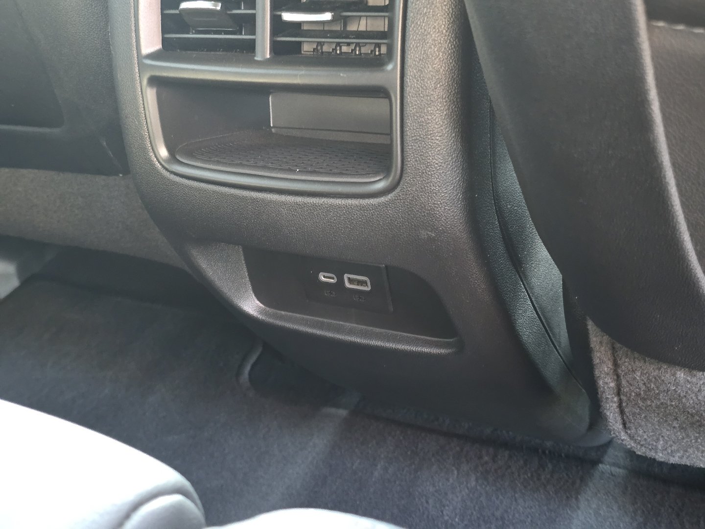 Used 2022 Cadillac XT5 Luxury FWD image 32