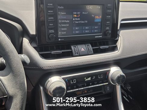 Used 2021 Toyota RAV4 XLE Premium AWD/4WD image 18