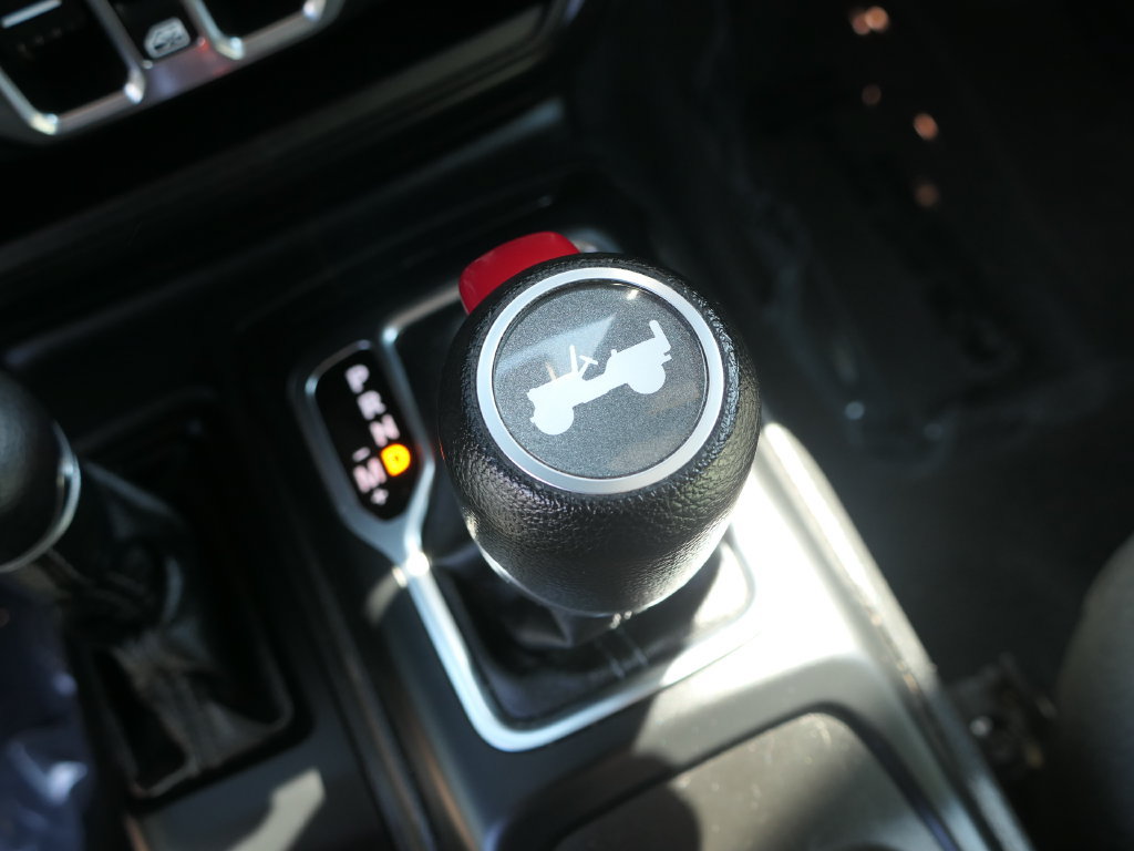 Used 2024 Jeep Wrangler Unlimited AWD/4WD image 20