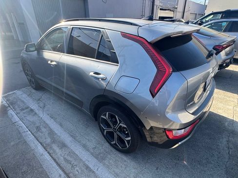 Certified 2023 Kia Niro EX Touring FWD image 4
