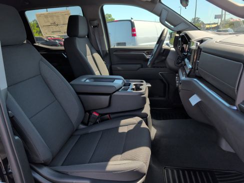 New 2026 Chevrolet Silverado 1500 RST AWD/4WD image 17