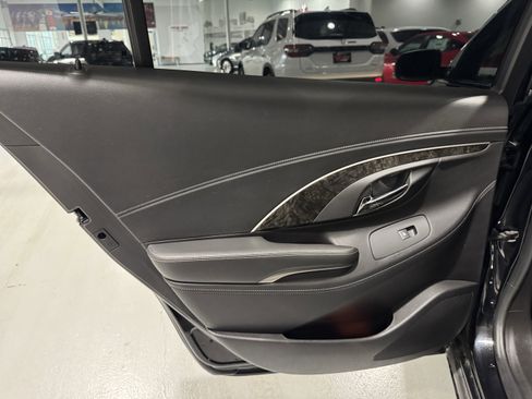 Used 2016 Buick LaCrosse Leather image 32