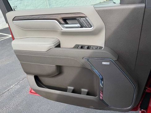 New 2026 GMC Sierra 1500 SLT w/ SLT Premium Plus Package image 15