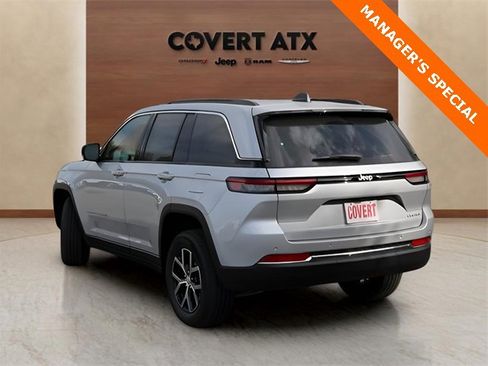 New 2025 Jeep Grand Cherokee Limited image 3