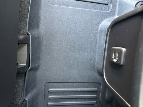 Used 2019 GMC Terrain SLT image 27