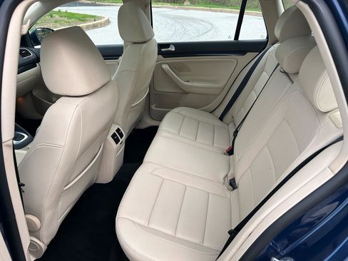 Used 2013 Volkswagen Jetta TDI image 13