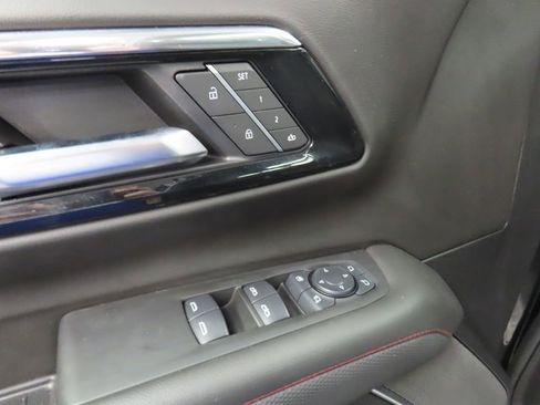 Used 2025 Chevrolet Tahoe RST w/ Comfort Package AWD/4WD image 63