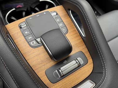 New 2025 Mercedes-Benz GLS 450 4MATIC image 20