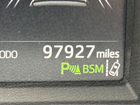 Used 2017 Toyota RAV4 SE AWD/4WD image 16