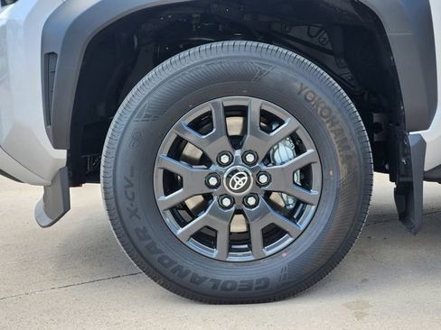 New 2026 Toyota 4Runner SR5 image 9