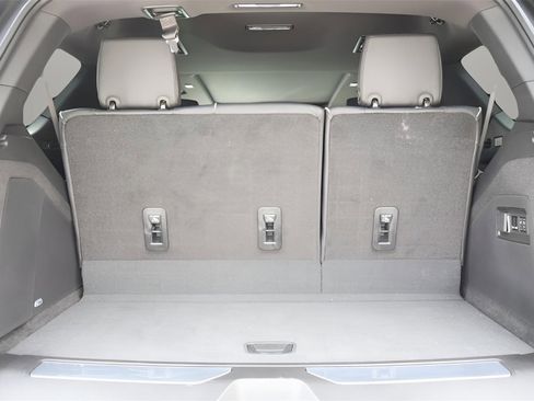 Used 2024 Cadillac Escalade Premium Luxury w/ Performance Package image 18