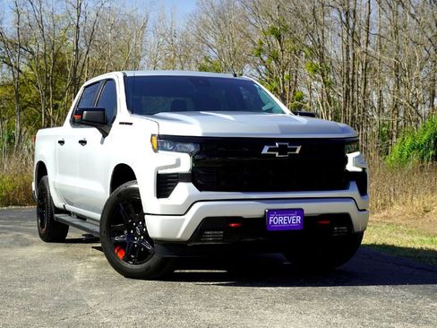 Used 2022 Chevrolet Silverado 1500 RST w/ Redline Edition image 2