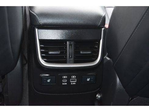 Used 2023 Subaru Outback Limited image 16